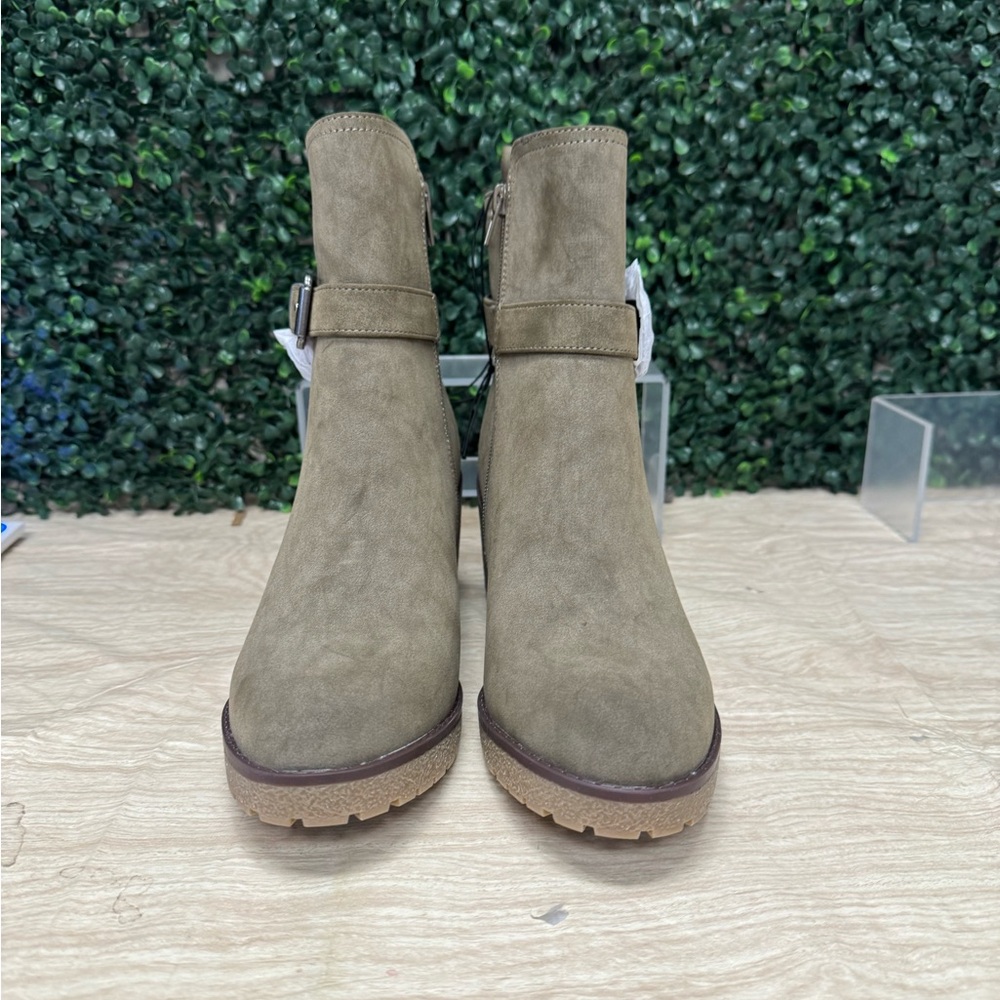 MIA Leona Heeled Bootie - W8.5 - Picture 4 of 11